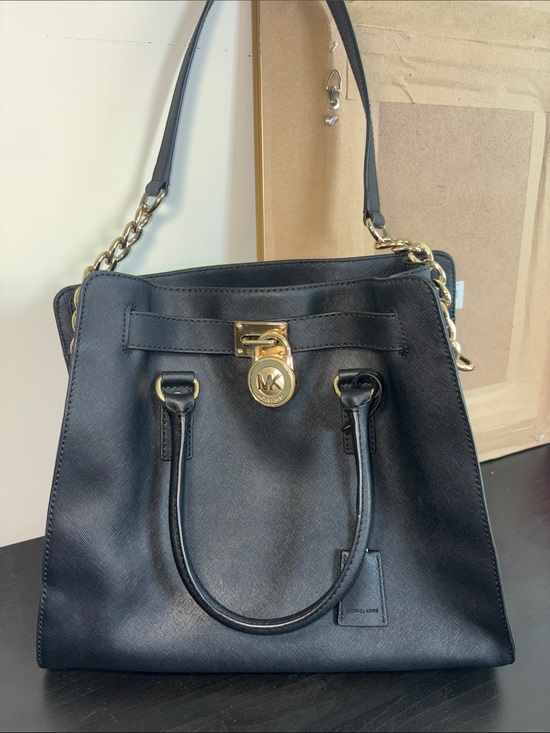 Michael Kors Handbags - Michael Kors Black Saffiano Leather Shopper with Gold Hardware